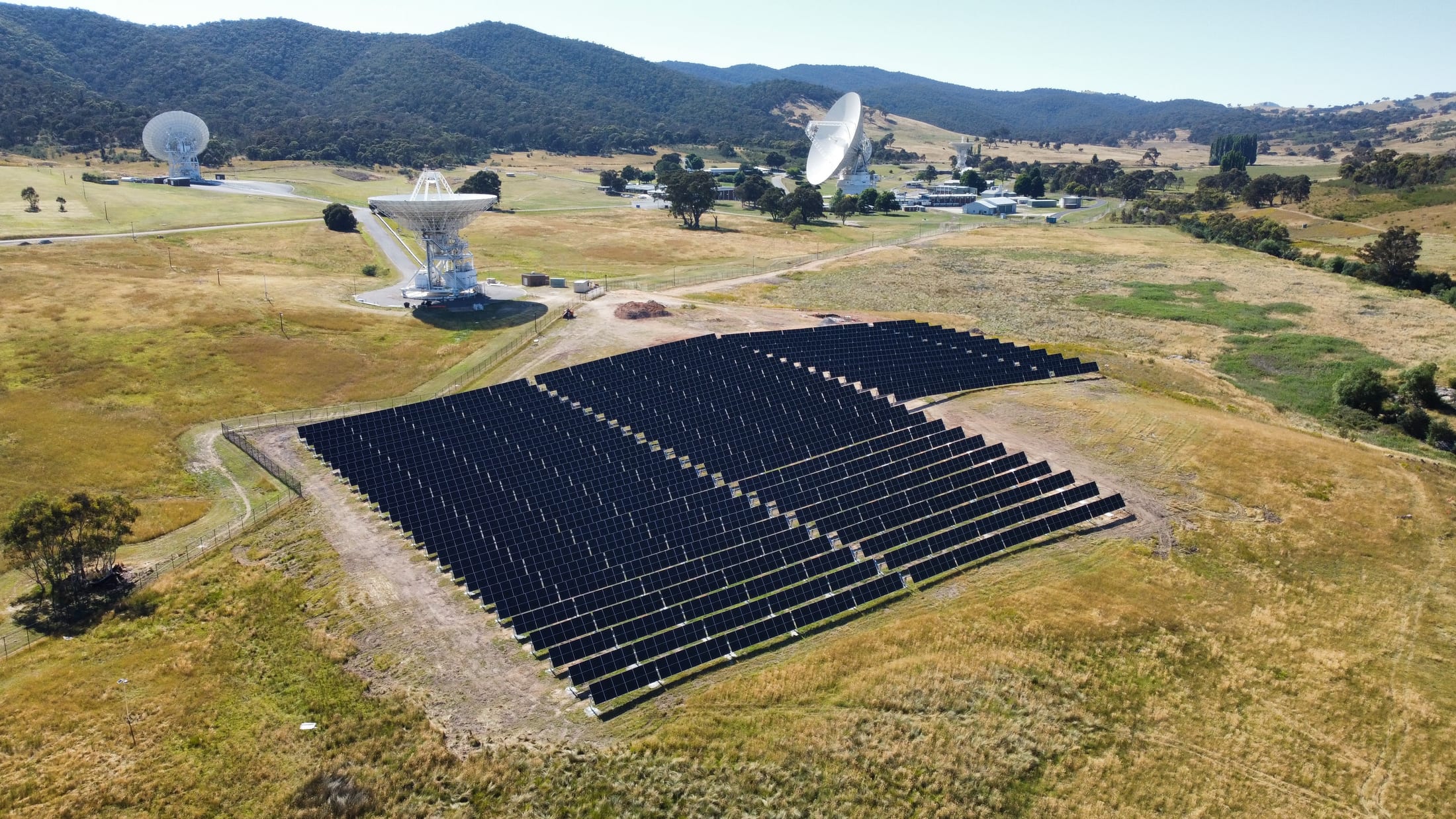 Aerial view of a solar farm delivery site serviced by Logistix AU project cargo
